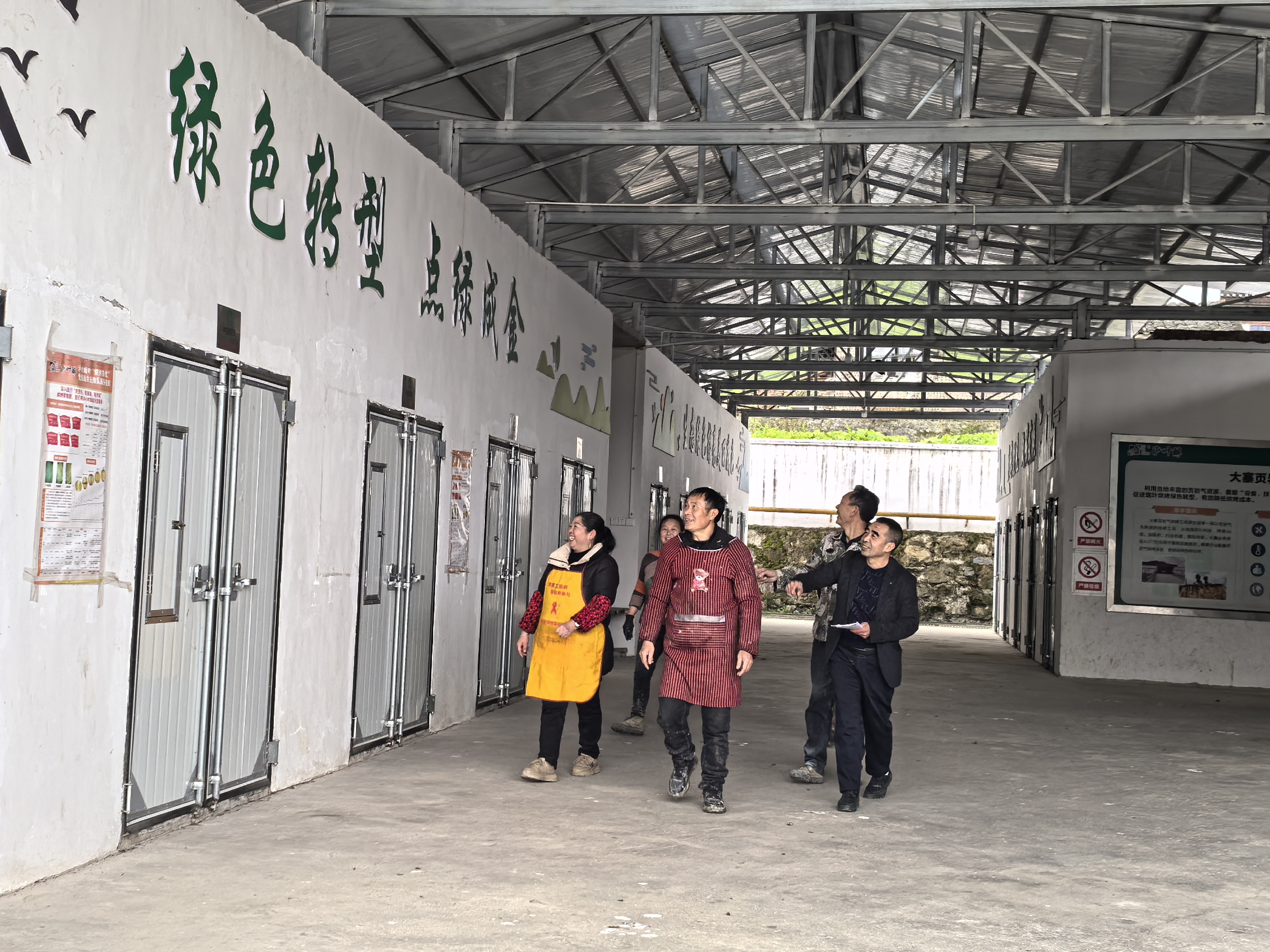 烤房第三方管理：烟农增收的“金钥匙”