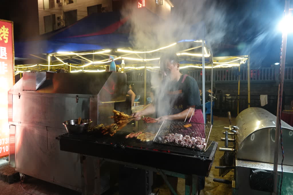 古蔺县2025年第十四届黄荆老林英雄会启幕 文旅融合绘就“烟火”黄荆(图8)